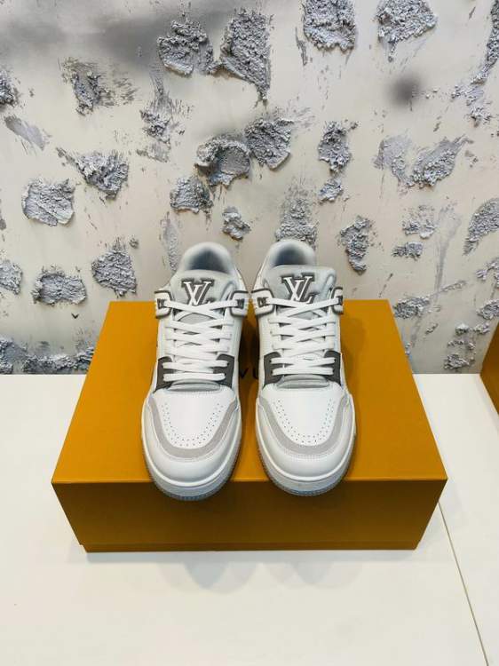 Picture of Louis Vuitton Shoes _SKULVsz39-46mnf053217134